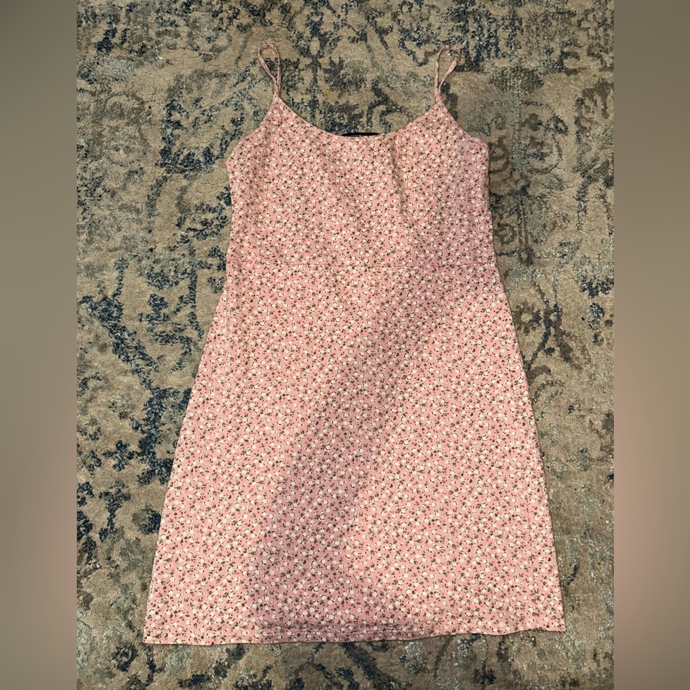 Tank Dress Brandy Melville Ellen Dress Pink Floral Brandy Melville Bodycon Dress Tank Dress Brandy Melville Ellen Dress Pink Floral Brandy Melville Bodycon Dress